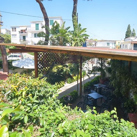 Charme Hotel La Villa Tina Ischia Ngoại thất bức ảnh