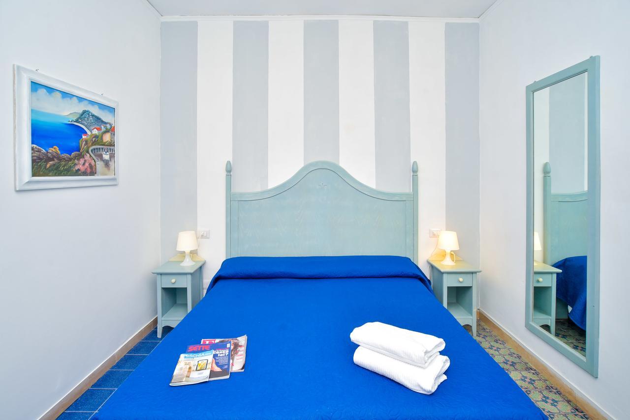 Charme Hotel La Villa Tina Ischia Ngoại thất bức ảnh